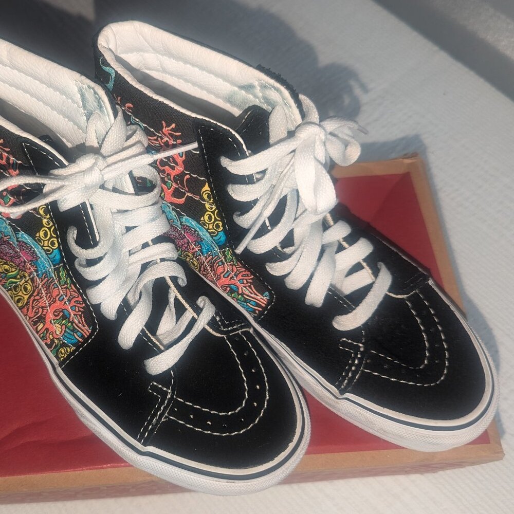 Vans Hightops - Picture 1 of 9